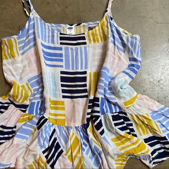 Colorful cami with flare bottom - Picture 2 of 4